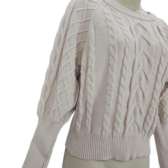 Tahari Womans size M Cable Knit Cream Sweater Long Sleeve Cropped Crewneck - Picture 3 of 8